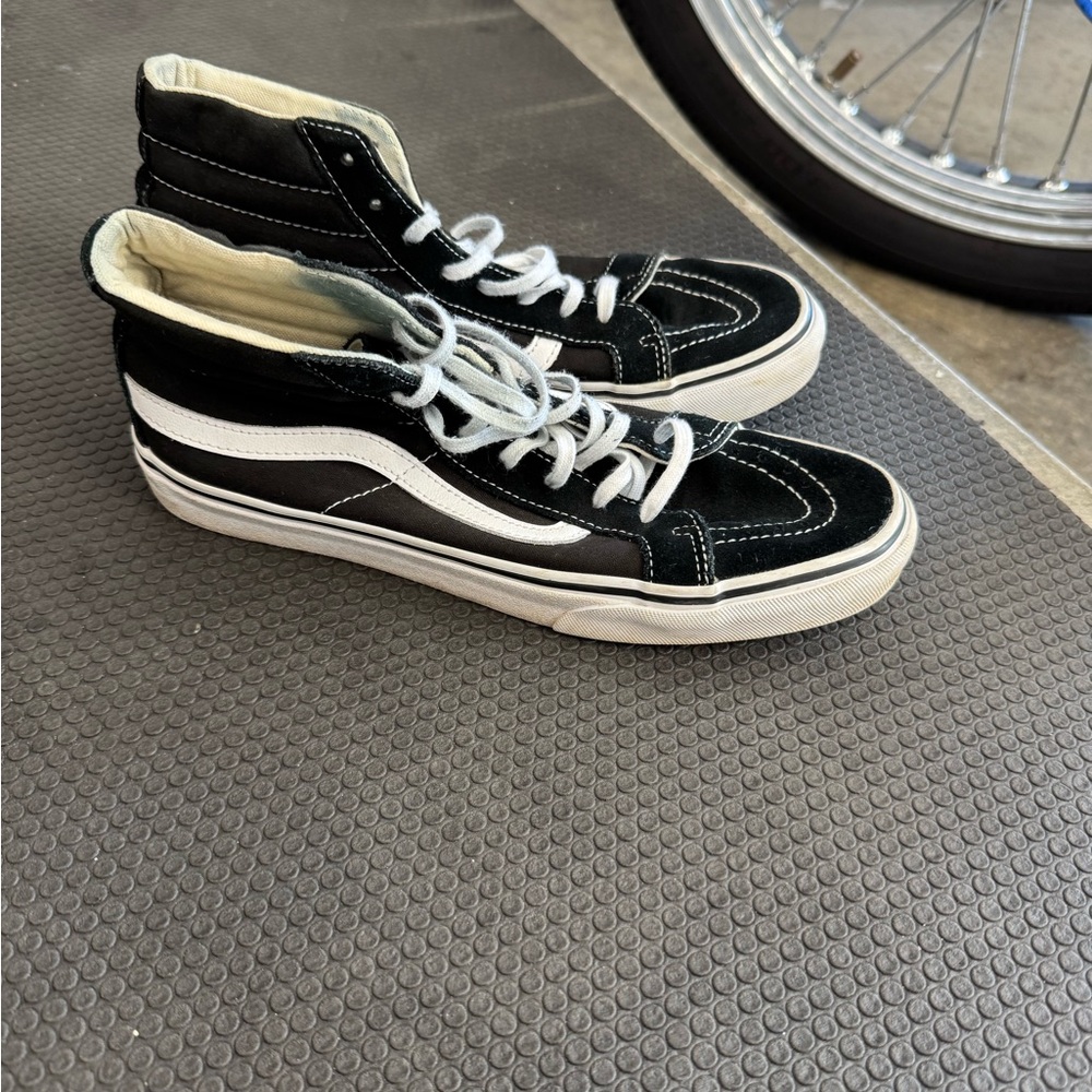 Vans Black and White Skateboard Shoes
